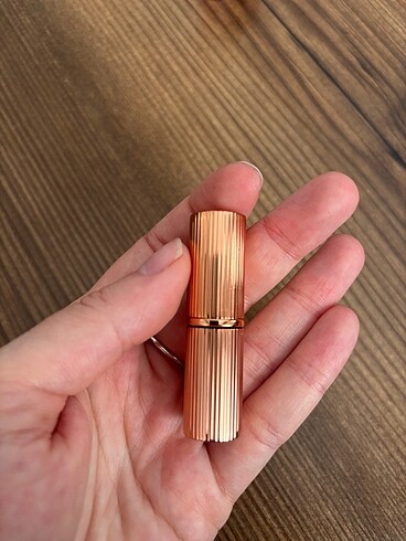 Charlotte Tilbury Pillow Talk Ruj