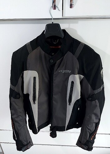 Venom Air Racing Mont - Görsel 2