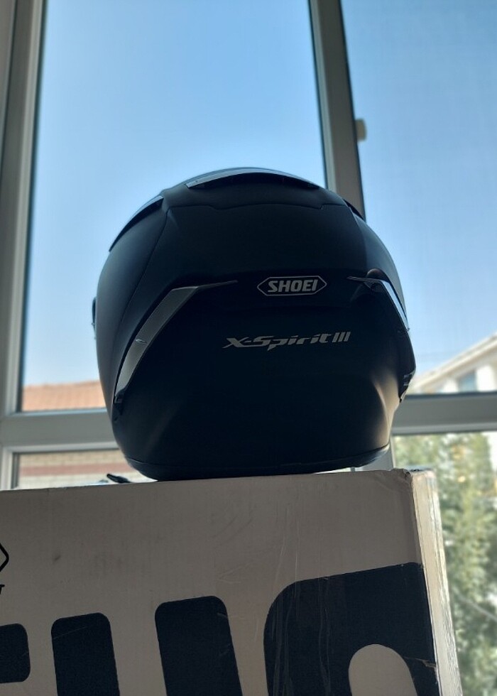 Shoei X Spirit 3 Motosiklet Kaskı  - Görsel 2