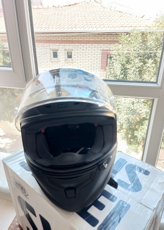 Shoei X Spirit 3 Motosiklet Kaskı  - Görsel 5