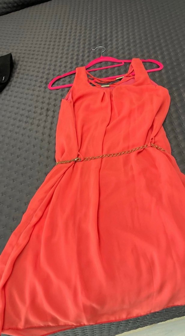 Kırmızı Zincir Detaylı Elbise - Görsel 4