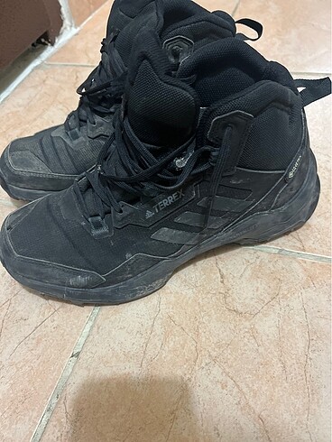 Adidas bot