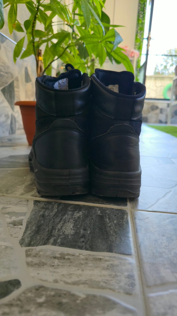 Siyah Erkek  Bot - Görsel 5