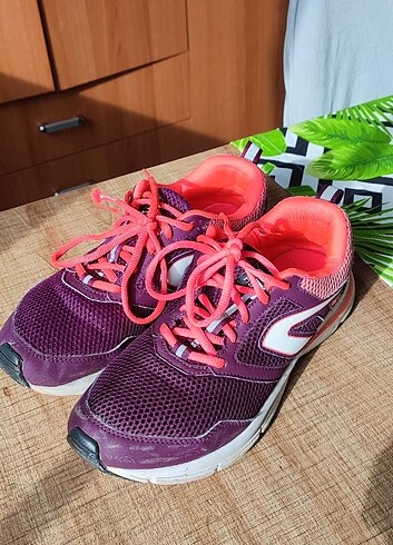 39 Beden pembe Renk Decathlon kalenji spor ayakkabı