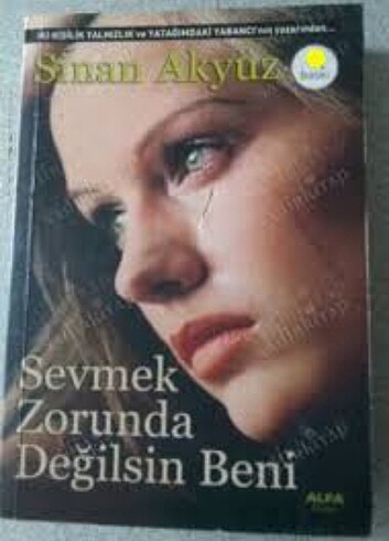 Sevmek zorunda değilsin beni
