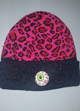 pembe leopar bere