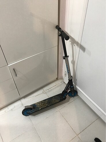 Decathlon Scooter