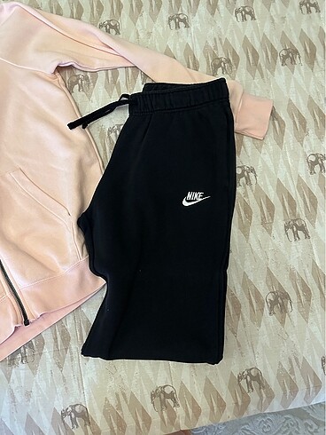 m Beden Nike takim orijinal