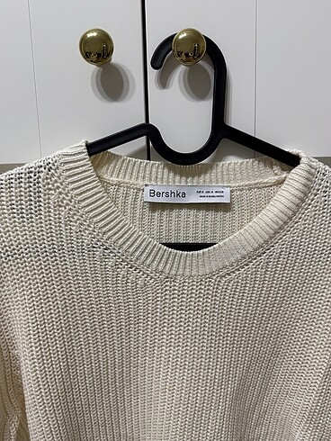 m Beden Bershka bej triko