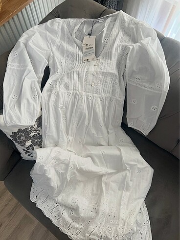 Zara Zara fistolu elbise