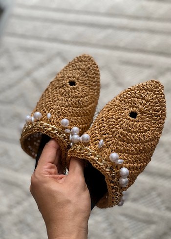 37 Beden camel Renk İnci Detaylı Örgü Kadın Terlik