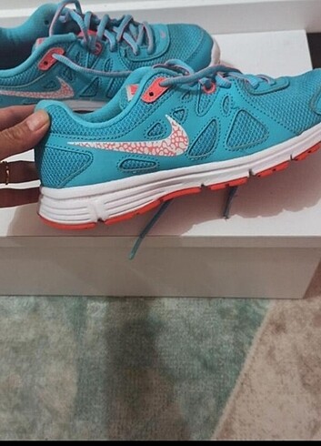 Nike Orjinal nike spor ayakkabı