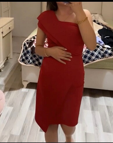 Kırmızı abiye