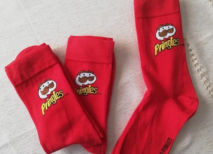 Diğer Pringles desenli çorap