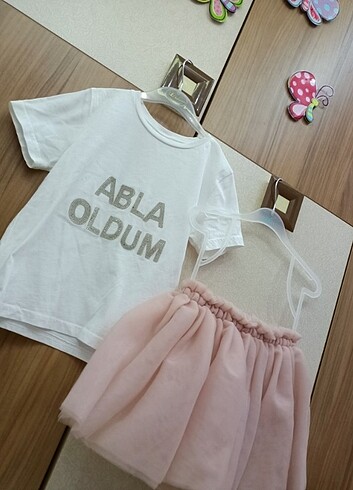 Abla oldum tişörtü ve tütüsü 4-5 yaş