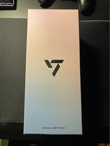 Seventeen V3 Caratbong