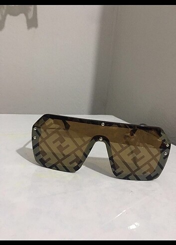 Versace fendi güneş gözlüğü 
