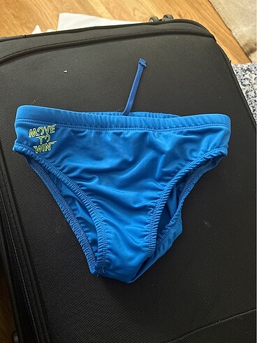 LCW waikiki 7-8 yaş erkek çocuk mayo