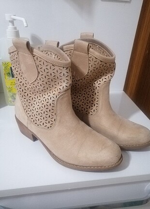 Yazlık bot 38 numara