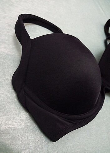 Suwen Suwen Siyah Bikini Üstü