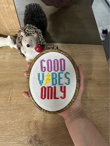  GOOD VIBES ONLY hediye kanaviçe