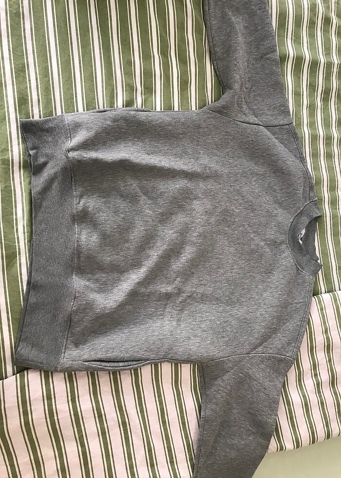 gri düz sweatshirt - Görsel 2