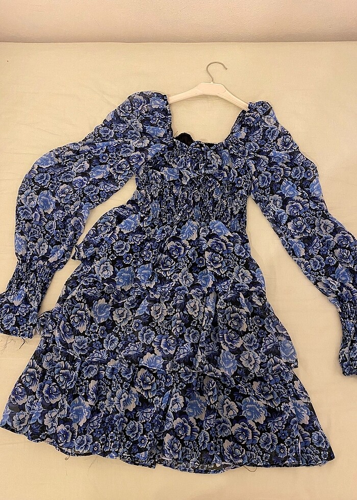 cicekli elbise - Görsel 2