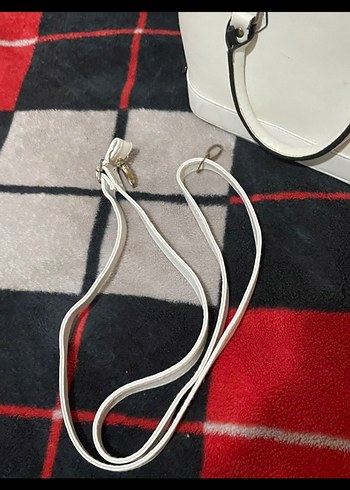 GUESS Beyaz Deri Kadın El Çantası - Görsel 8