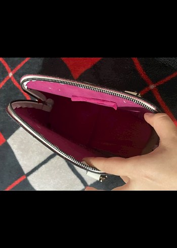 GUESS Beyaz Deri Kadın El Çantası - Görsel 5