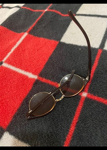 Kırmızı Klasik Kadın Gözlük - Görsel 3