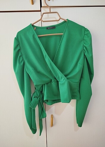 Yeşil crop bluz