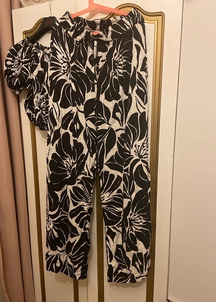 Siyah beyaz takım - Görsel 3