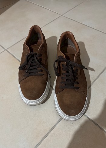 Derimod Suet Kahverengi Bagcikli Sneaker