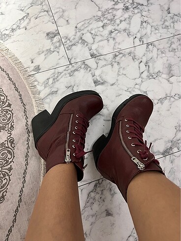 37 Beden bordo Renk Bot kışlık hasarsız