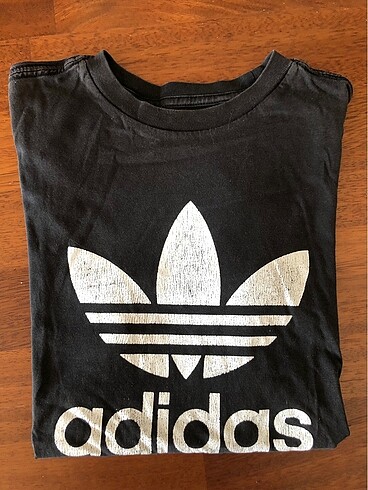Adidas 11-12 yaş tişört