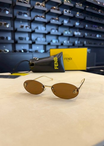 Fendi güneş gözlüğü