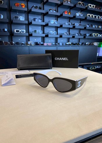 CHANEL Siyah Kadın Güneş Gözlüğü
