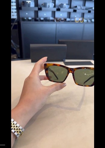  Beden Saint laurent cat eye güneş gözlüğü