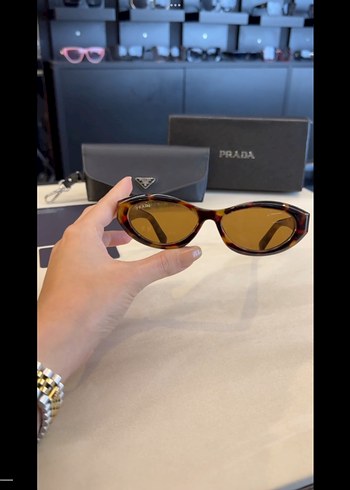 Prada Kahverengi leopar Prada Gözlük