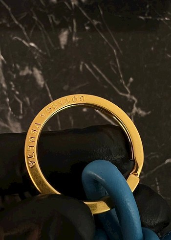 Bottega veneta mavi charm çanta anahtarlık - Görsel 12