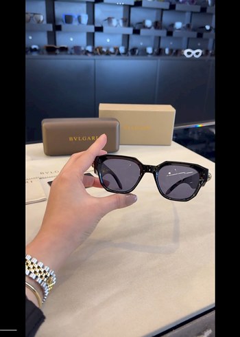 Bvlgari Siyah Güneş Gözlüğü - Görsel 4