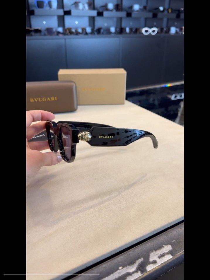 Bvlgari Siyah Güneş Gözlüğü - Görsel 3