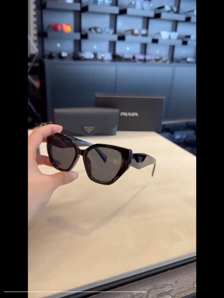 Prada güneş gözlüğü gözlük - Görsel 2