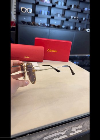 Cartier güneş gözlüğü - Görsel 3