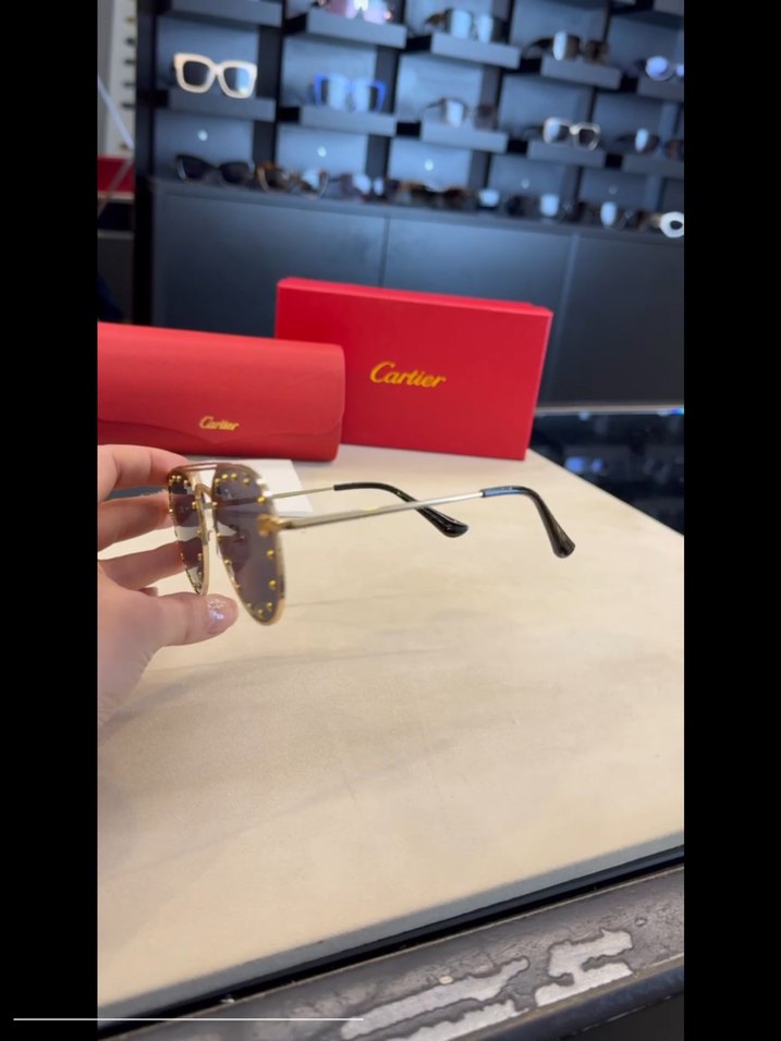 Cartier güneş gözlüğü - Görsel 3