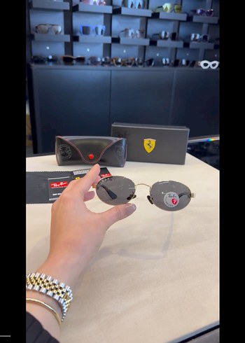 Ray-Ban Siyah Güneş Gözlüğü - Görsel 3