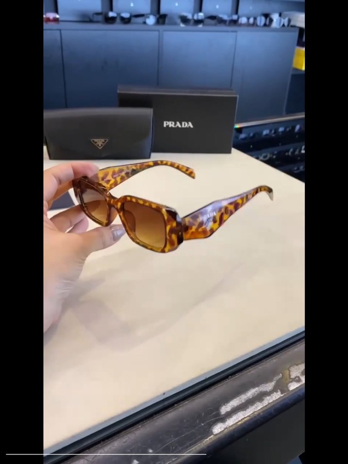 Prada Kahverengi Baskılı Kadın Güneş Gözlüğü - Görsel 4