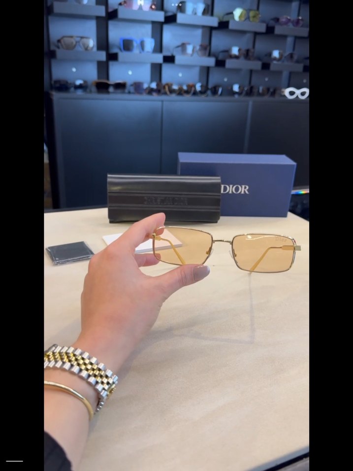 Dior güneş gözlüğü gözlük etiketli - Görsel 2