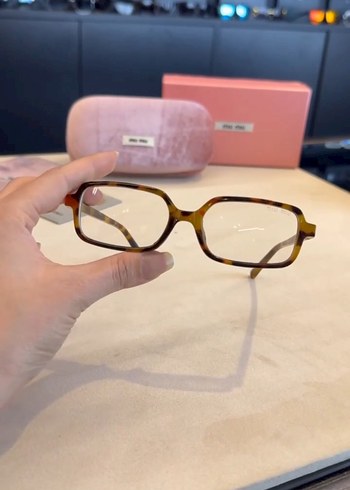 Miu miu şeffaf gözlük - Görsel 4