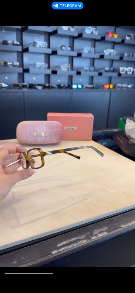 Miu miu şeffaf gözlük - Görsel 5